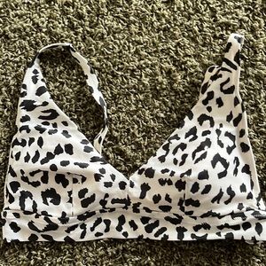Aerie bathing suit top size large gently worn